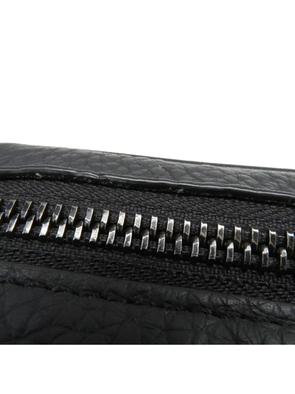 Louis Vuitton Clutch Monogram Taurillon Dopp Kit Pouch Handbag Black